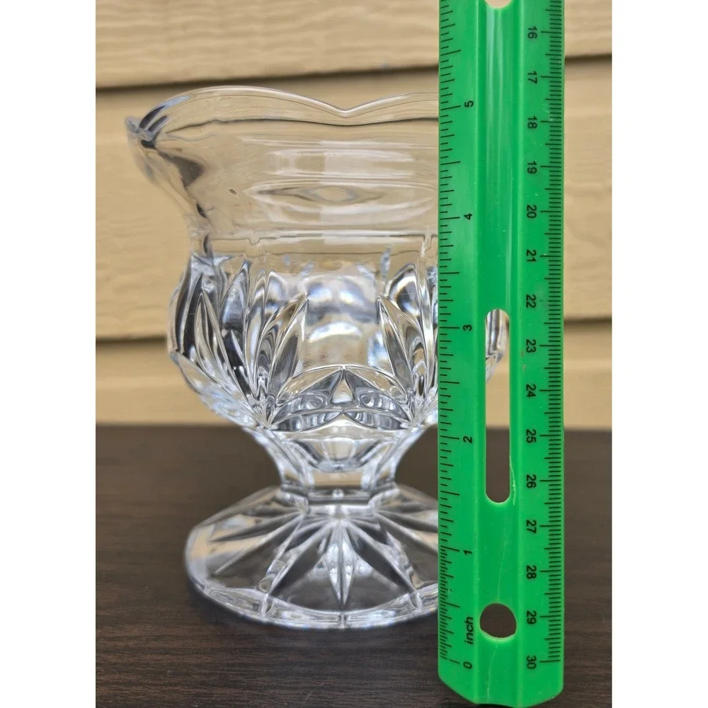 Unbranded vintage clear